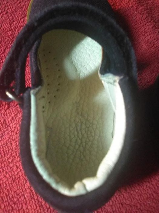 Sapatos de pele azuis