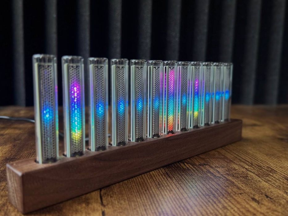 Светодиодный аудиосветильник с 12 лампами