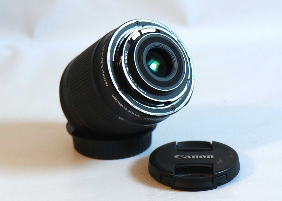 Lente Canon 18-55mm STM objetiva em bom estado