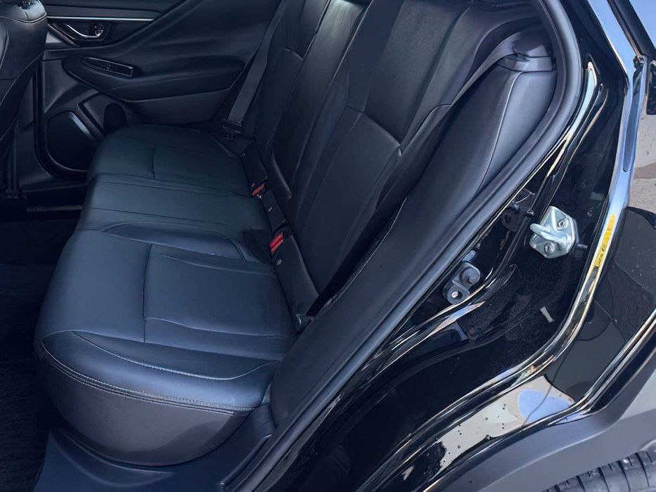Subaru Outback Limited      2023