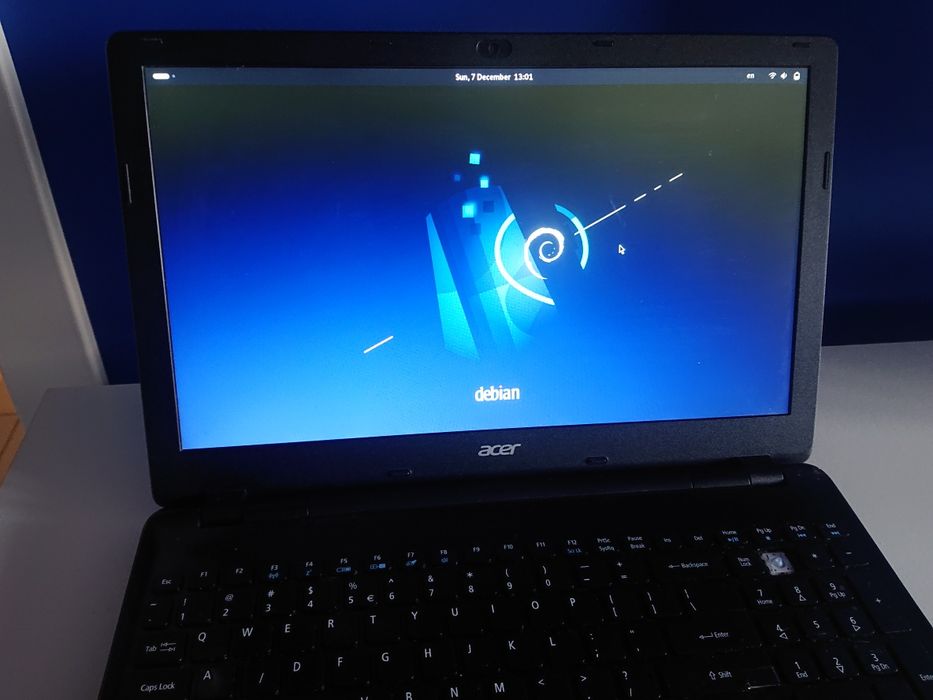 Laptop Acer e15  e5 571g