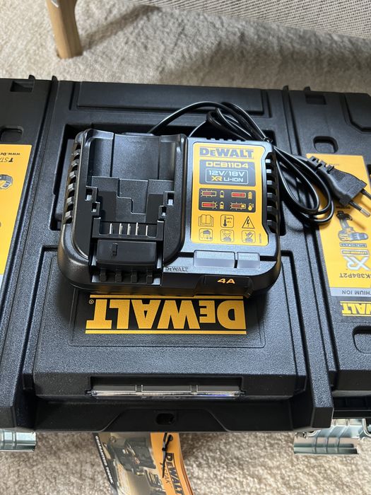 DeWalt 18V набір шуруповерт + гайковерт 2 акумулятори 5 Ah, гарантія 3 роки!