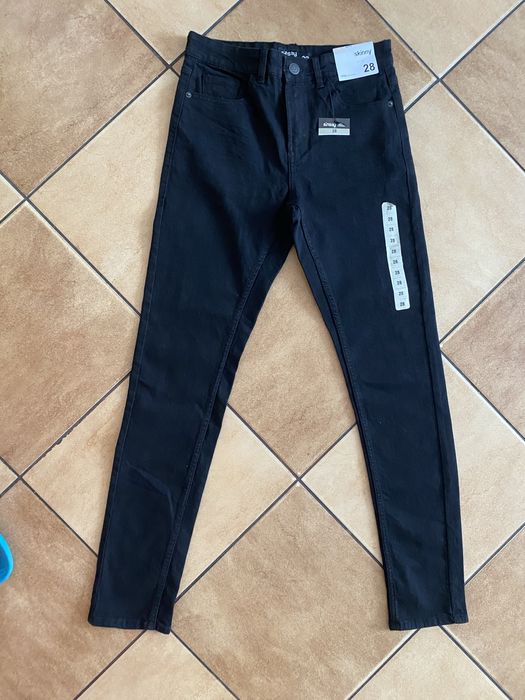 Spodnie męskie rozmiar 28