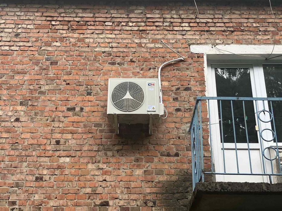 Встановлення та продаж кондиціонерів тепло холод інвертор від 20м2 7 9 ціна встановлення 8000грн