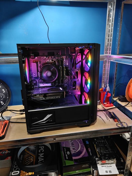 PC Gaming Ryzen 5 + RTX 5060 8GB + 16GB DDR5 | Pronto a usar