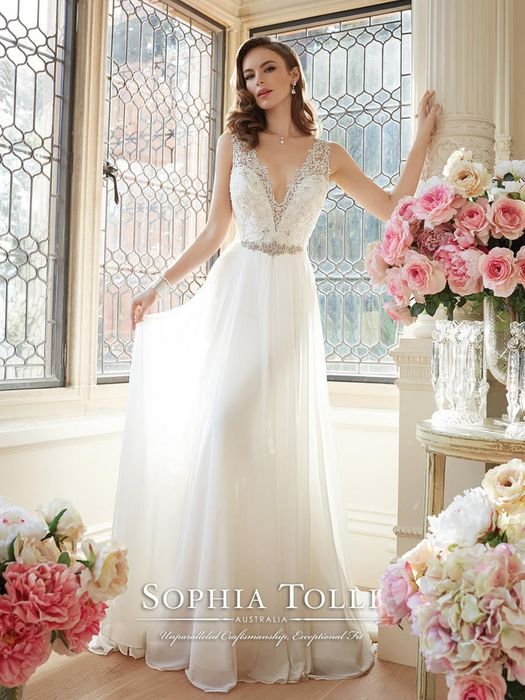 Okazja! Suknia ślubna Sophia Tolli model Augusta Y11633