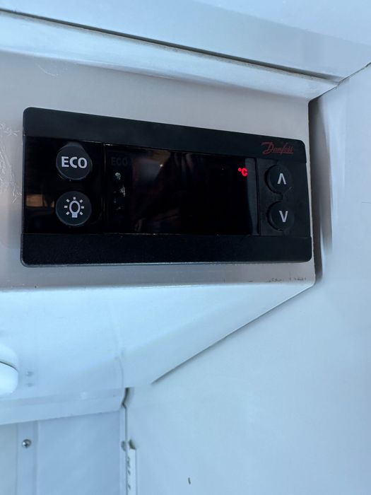 Lodówka wąska slim 46 cm  UBC  2016 r