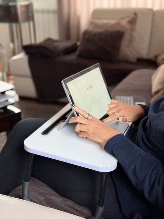 Mesa dobrável para portátil - branca