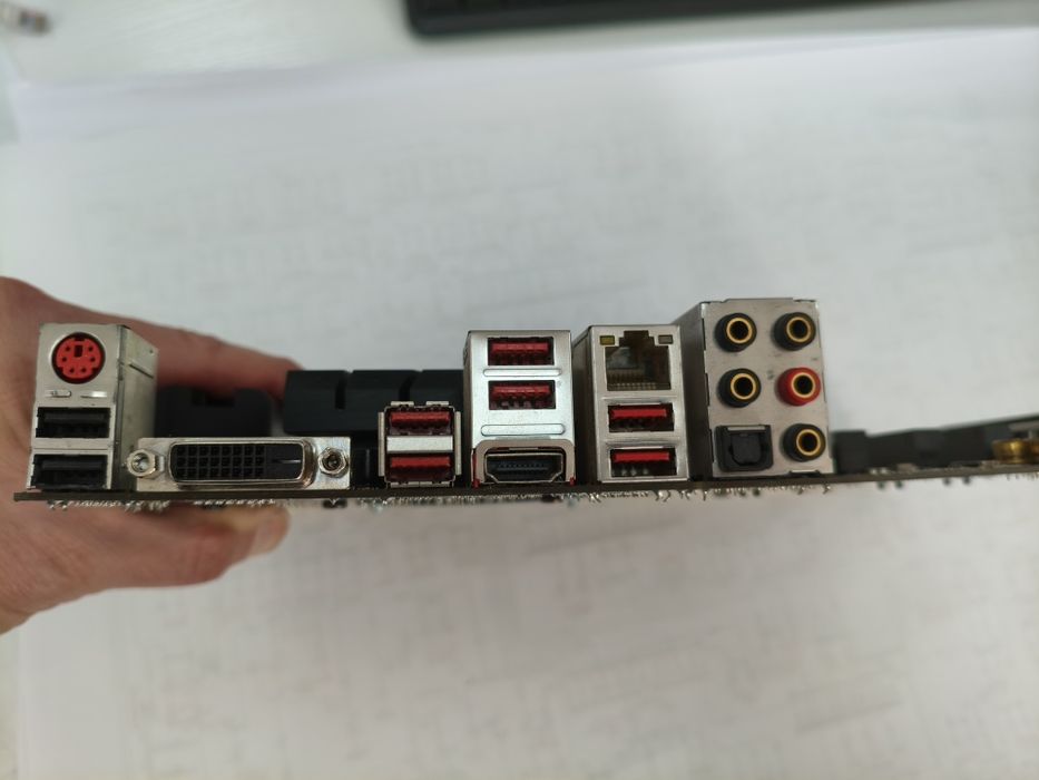 НЕ РОБОЧА ігрова материнська плата MSI Z170A GAMING PRO