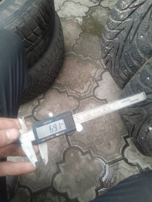 Резина зимова в дуже гарному стані