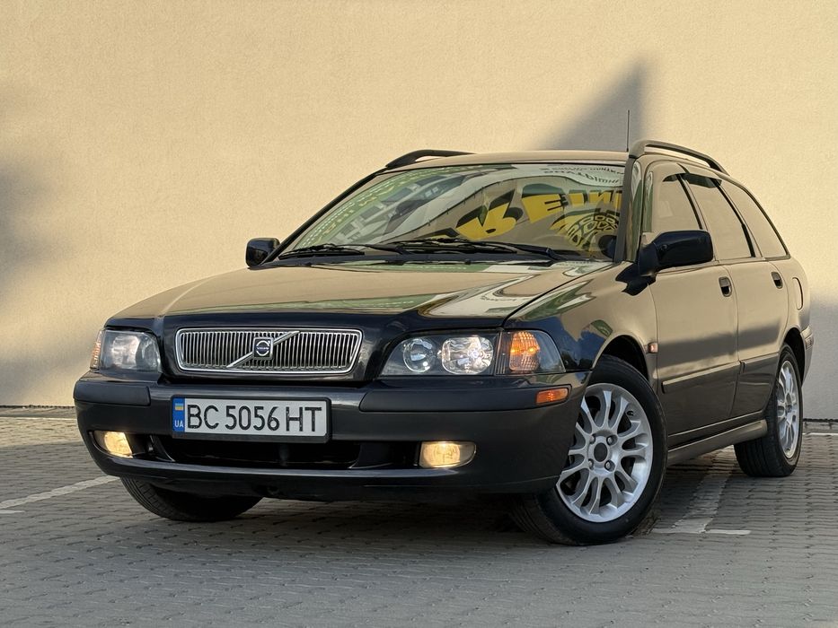 Volvo v40 2001р 1.6 газ/бензин