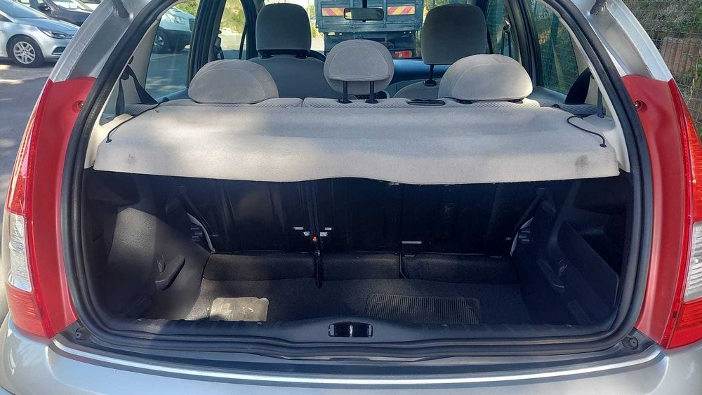 Citroen C3 - Gasolina - PINTURA E DISTRIBUIÇÃO NOVAS