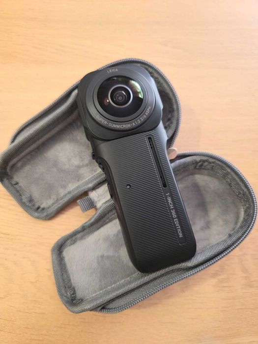 kamera INSTA360 ONE RS 1-INCH 360 EDITION + dodatkowa bateria i etui