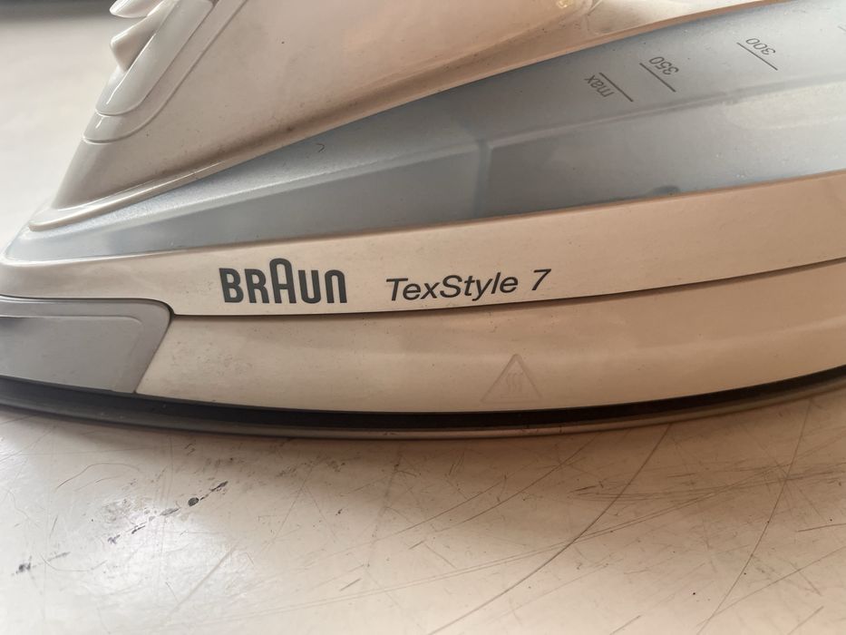 Ferro de engomar braun texstyle7