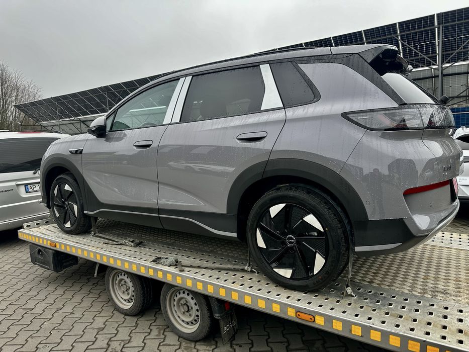 Евакуатор Запоріжжя по Україні, критий автовоз, лафет + 7 пасажирів