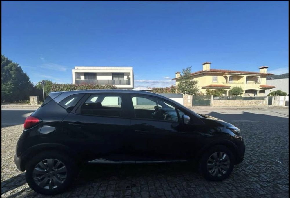 Renault Captur 1.5 DCi, impecável