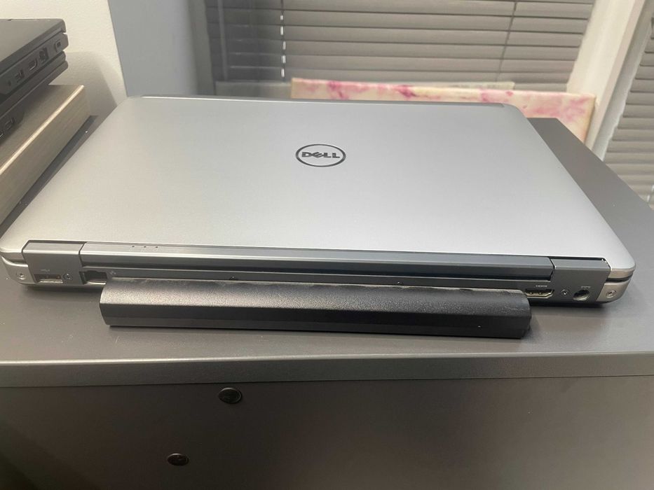 Для танків Dell Latitude E6440 Core i7-4600M Відео AMD Radeon HD 8690M