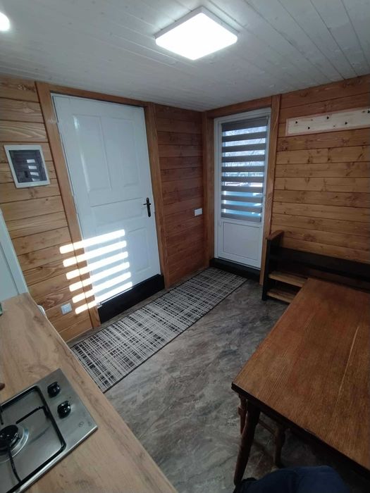 Здається будинок подобово, будиночок на свята