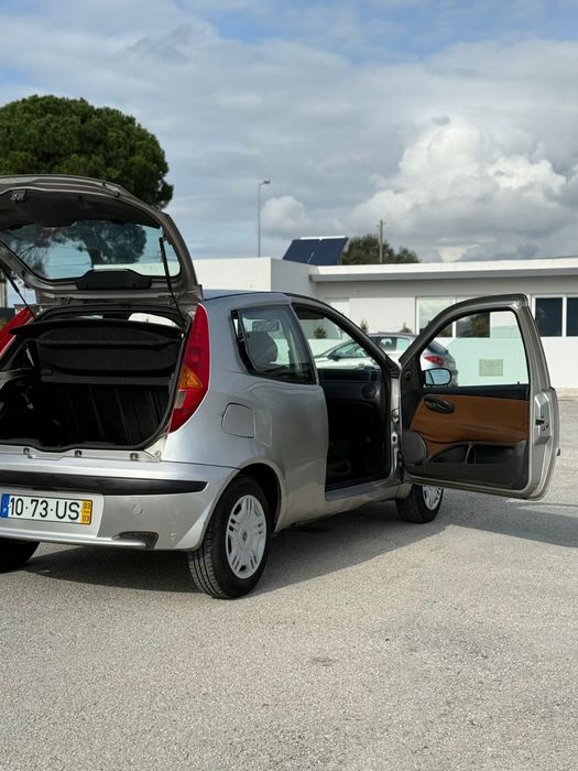 2003 Fiat Punto 1.2 8v tem 167 mil km Em bom Estado
