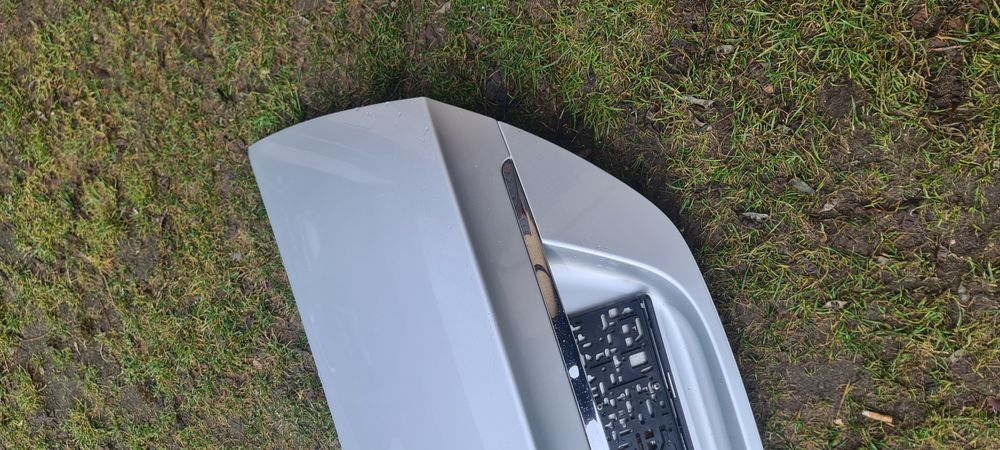 Klapa Bagażnika Tył Tylna Mercedes CLS W219 Lack. 775