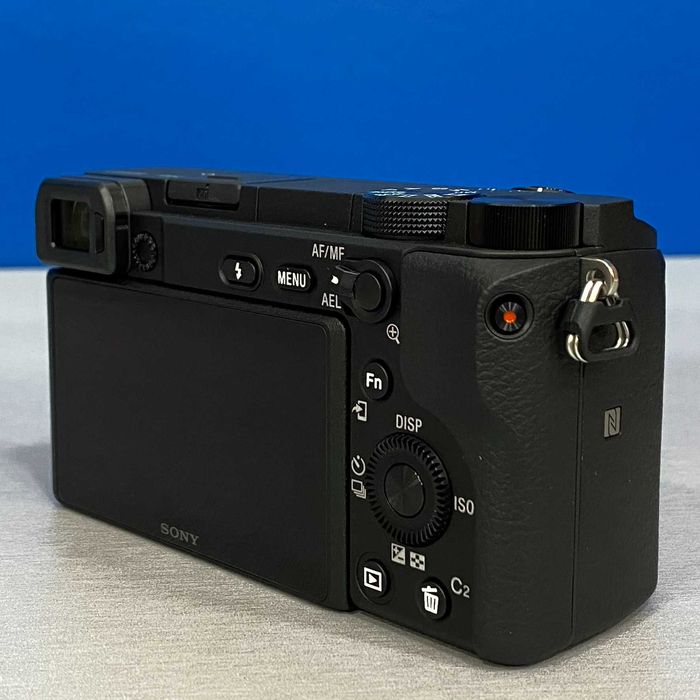 Sony Alpha A6400 (Corpo) - 24.2MP - NOVA - 3 ANOS DE GARANTIA