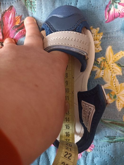 Дитячі босоніжки