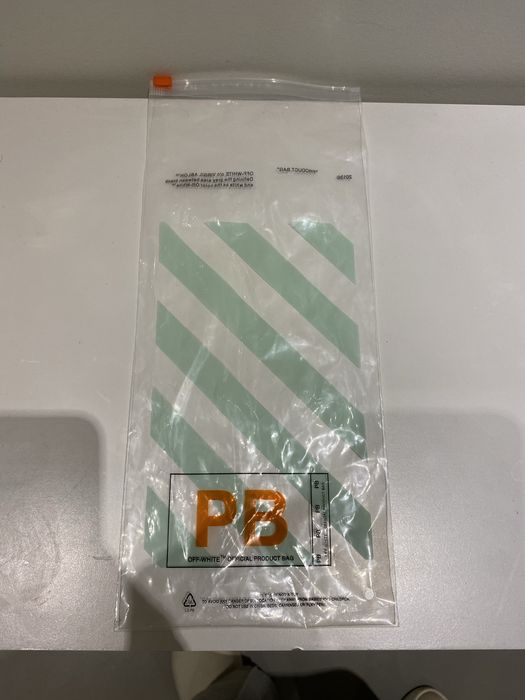 Off-White Keychain cinza