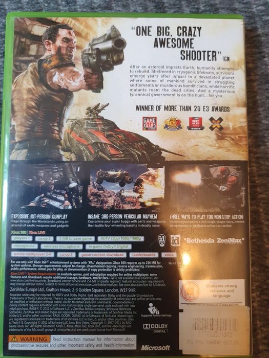 Rage i Smack down vs RAW 2009 xbox360