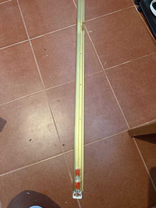 Продам металеву накладку на поріг