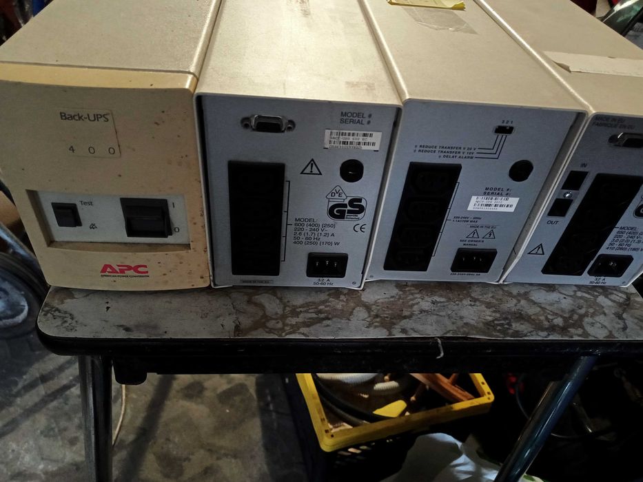 UPS typu BACK APC do regeneracji