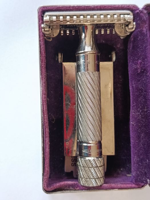 Luksusowa maszynka do golenia Gillette