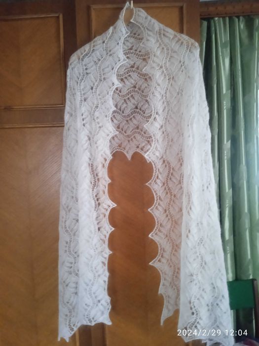 Палантин з кідмохеру