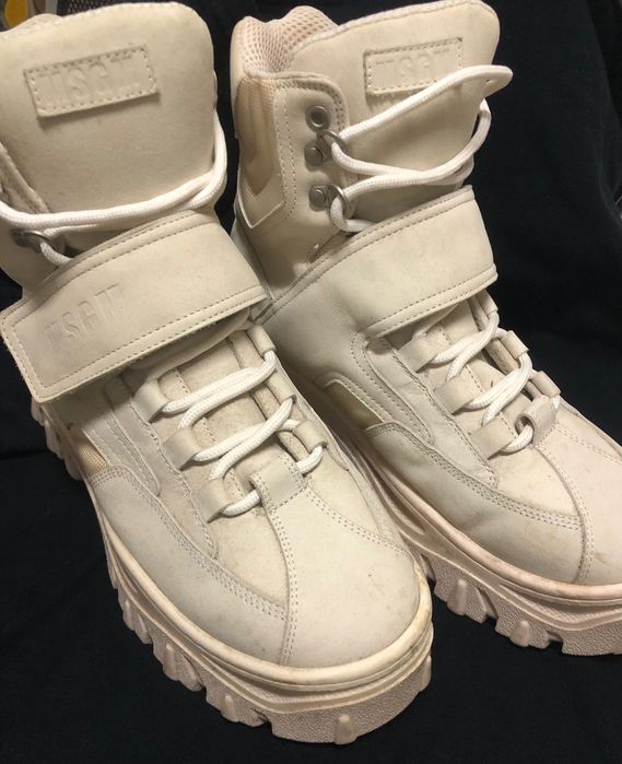 Botas MSGM  , muito confortáveis