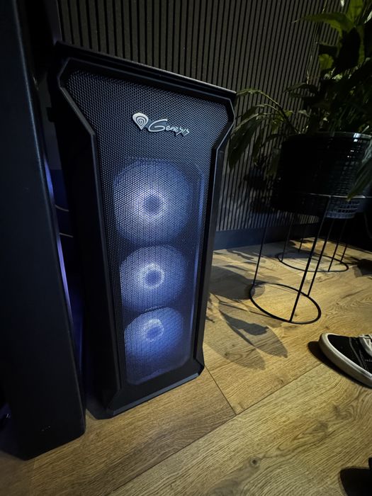 Komputer  *i7 10gen RTX3070 1TB 16GB RAM* + Niezbedne komponenty(kompletne stanowisko)