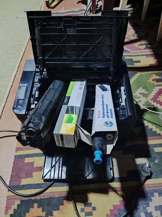 Лазерний принтер