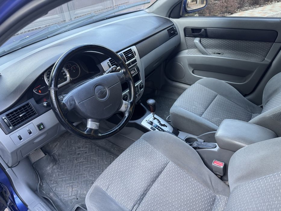 Робоча автівка на автоматі Chevrolet Nubira