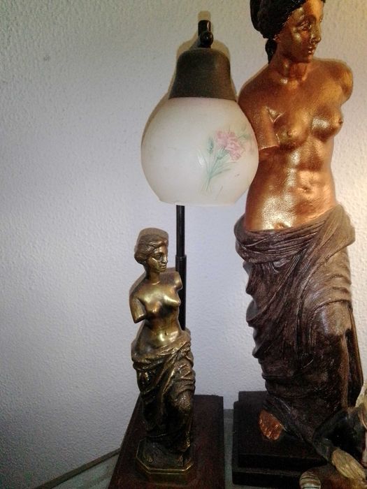 candeeiros antigos mesa de cabeceira