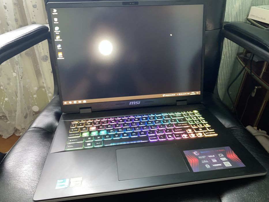 MSI Sword 17 hx b14v
