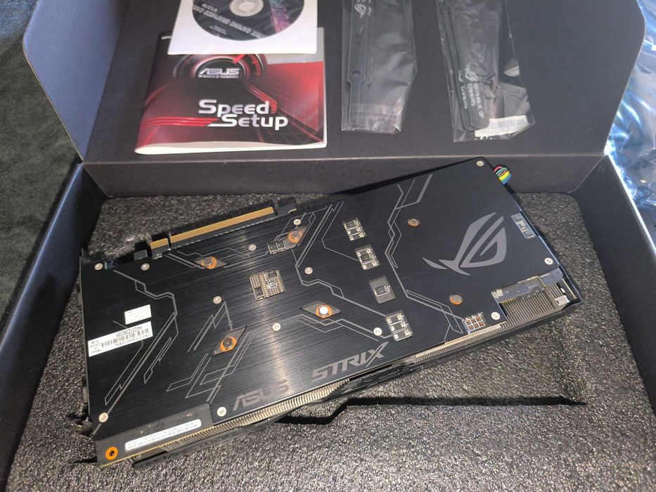 Placa Gráfica ROG Strix GTX 1060 6GB