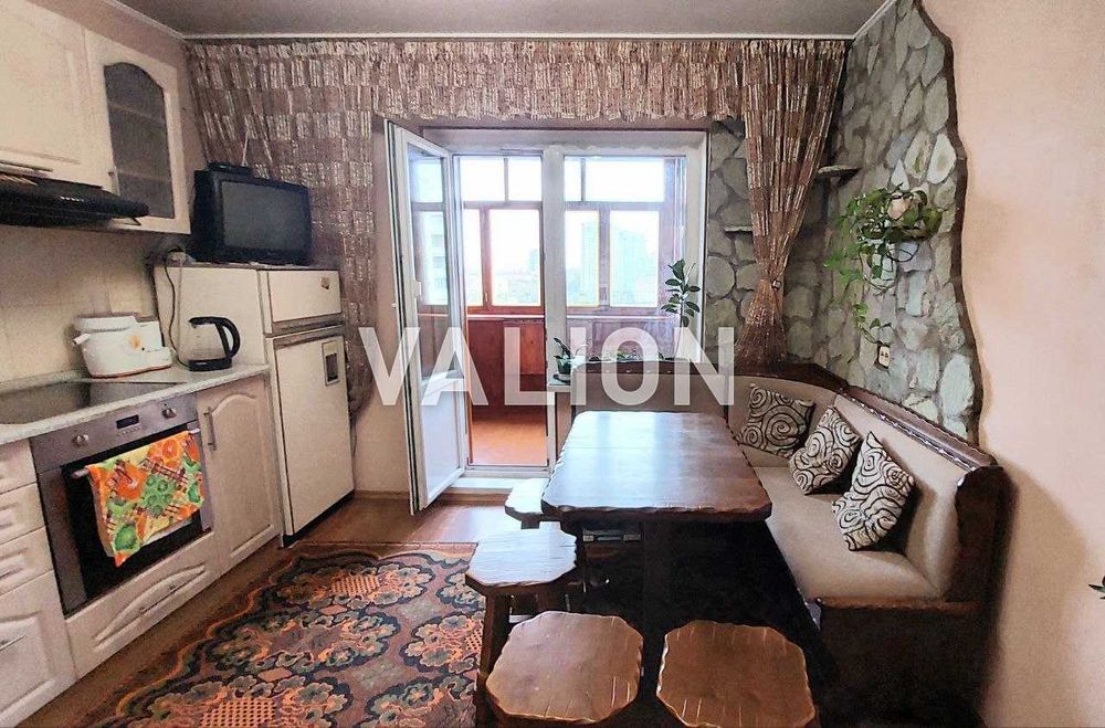 Продаж 2К квартири з ремонтом Ернста 6 Солом’янський Правий берег Турецьке містечко