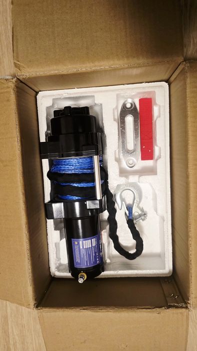 Guincho Elétrico  para 4x4 c/ Controlo Remoto