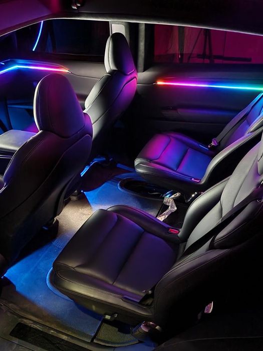 Підсвітка салону контурна Ambient Light Контурна підсвітка Tesla