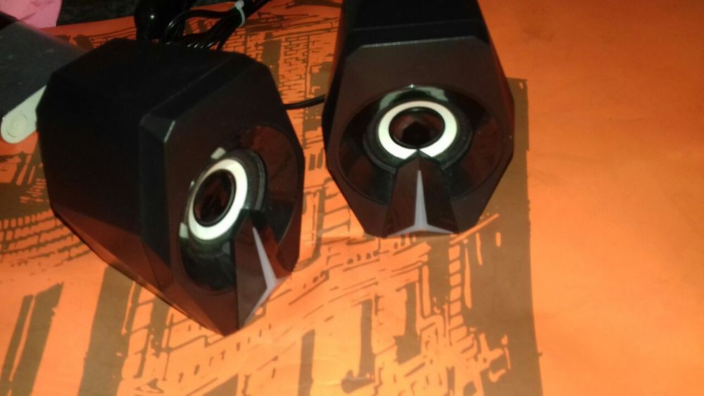 Колонки для ноутбука