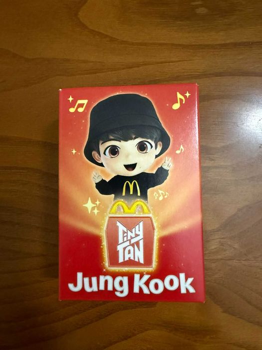 McDonalds Tiny Tan - Jung Kook