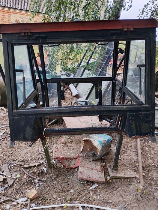 Kabina do ciągnika URSUS C 360