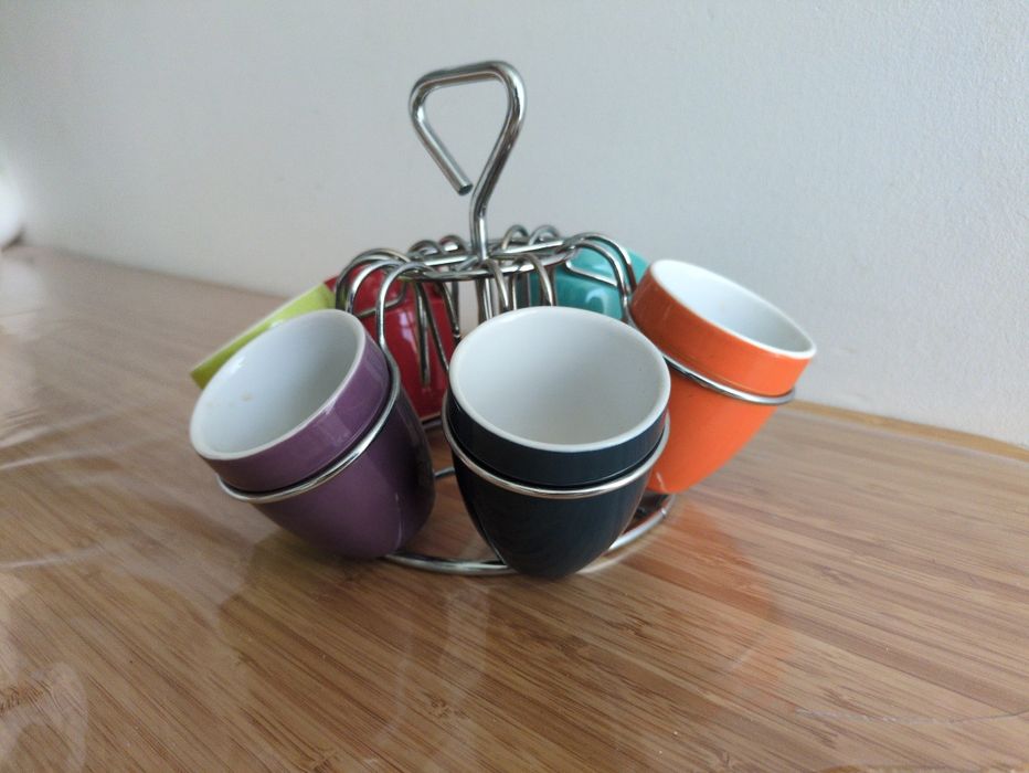 Conjunto 6 chávenas de café e suporte