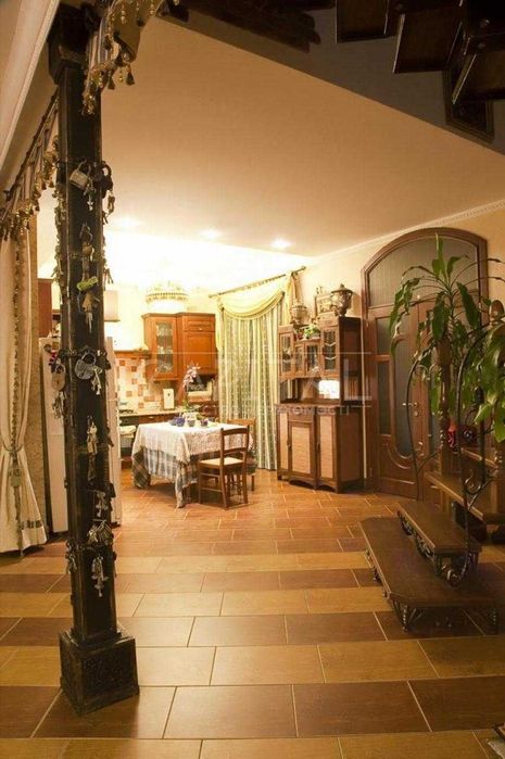 Аренда дома с генератором, Русановские Сады, Дарница