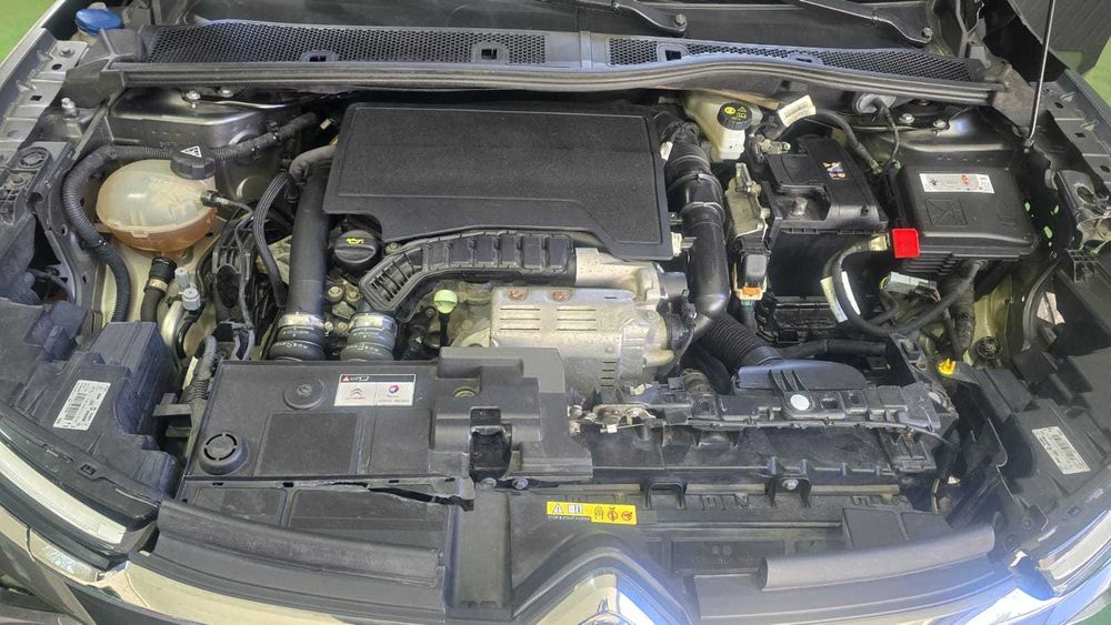 Citroen C4  1.2 Puretech  -  Salvado
