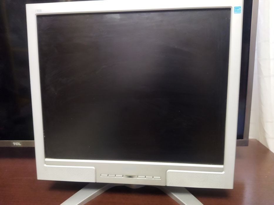 Монітор Philips 190 B8CS