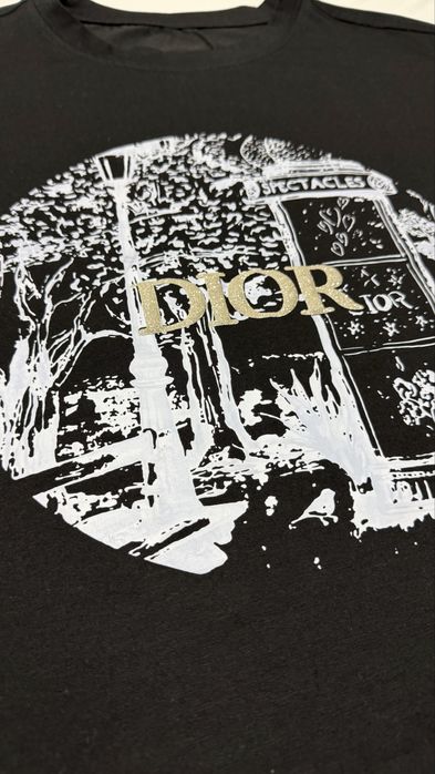 Футболка Dior(одягнена пару разів)